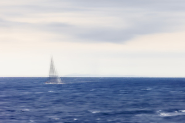 포토 JPG 해외이미지 파도 바다 여행 요트 오렌지 모션 하늘 추상 휴가 사람없음 햇빛 태양 일출 일몰 줄무늬 보트 크루즈 블러 해외202004 해외포토 자연요소 무늬 배_교통 과일 노을 파일형식 이미지허브