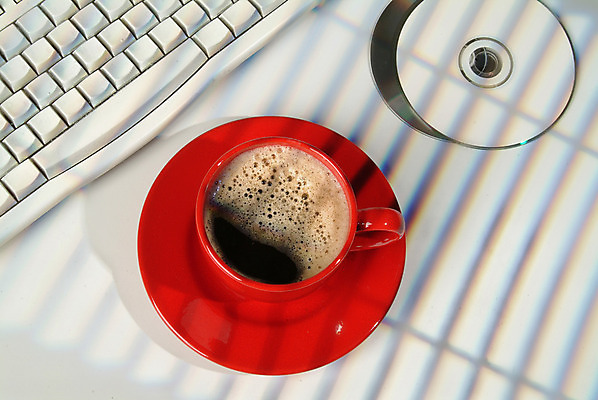 포토 JPG 해외이미지 커피 음료 음식 백그라운드 패턴 농업 재료 추상 콩 건강 씨앗 사람없음 컴퓨터 갈색 우주 어둠 CD 흰색 키보드 신선 뜨거움 그룹 굽기 질감 내추럴 고립 카페인 해외202004 해외포토 식물 산업 컬러 무늬 곡류 전자제품 구이 파일형식 이미지허브