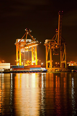 포토 JPG 해외이미지 산업 바다 비즈니스 교통시설 태국 사람없음 물 파란색 글로벌 항구 황혼 거래 화물 도시 컨테이너 조선소 배송 기중기 방콕 수납 포트 타운 수입 유조선 터미널 해외202004 해외포토 자연요소 아시아 컬러 교통 일몰 운송업 중장비 시설 파일형식 이미지허브