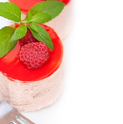 포토 JPG 해외이미지 분홍색 디저트 사람없음 케이크 달콤 민트 산딸기 무스케이크 해외202004 해외포토 음식 컬러 과일 맛 허브 파일형식 이미지허브