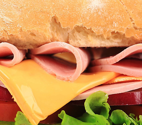 포토 JPG 해외이미지 음식 토마토 치즈 샌드위치 건강 사람없음 소풍 식사 치킨 햄버거 신선 아침식사 상추 가슴 유기농 햄 토스트 점심식사 번 스타일 막 개조 해외202004 해외포토 웰빙 빵 채소 유제품 패스트푸드 육류 신체부위 야외활동 닭고기요리 파일형식 이미지허브