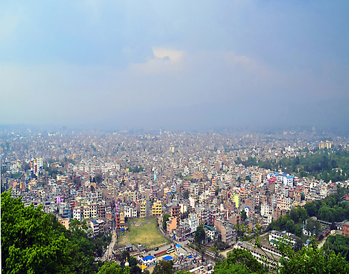 포토 JPG 해외이미지 아시아 여행 자연 하늘 산 주택 파노라마 풍경 사람없음 건물 초록색 세계 계곡 성장 도시 도심 가난 언덕 네팔 타운 산악지대 개발 카트만두 히말라야 해외202004 해외포토 건축물 나라 컬러 컨셉 촬영기법 생태계 파일형식 산맥 이미지허브