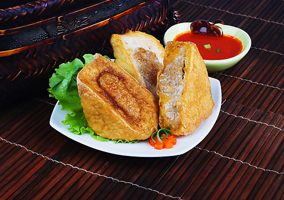 포토 JPG 해외이미지 음식 고추 육류 어류 요리 동양인 사람없음 빨간색 초록색 중국 튀김 지성 맛 매움 반죽 무침 동쪽 말레이시아 싱가폴 폭식 입가심 정교 해외202004 해외포토 아시아 컬러 컨셉 채소 식재료 인종 수중동물 방향 파일형식 이미지허브