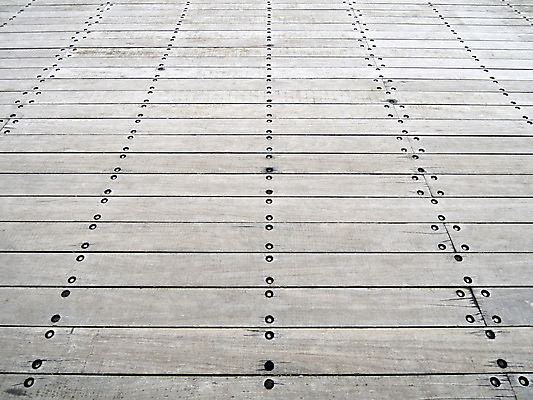 포토 JPG 해외이미지 선 백그라운드 표면 바닥 사람없음 목재 줄무늬 회색 판넬 거친 널 은색 낟알 손톱 갑판 묘사 질감 매듭 내추럴 옛날 해외202004 해외포토 나무 손 컬러 무늬 배_교통 재료 파일형식 이미지허브