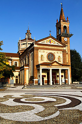 포토 JPG 해외이미지 식물 유럽 기독교 종교 문화 벽 조각 여행 십자가 건축양식 하늘 벽돌 주택 자물쇠 그림자 사람없음 목재 교회 문 금속 이탈리아 궁전 바위 기둥 도시 그리기 역사 보행로 철 부식 시계탑 모자이크 종탑 단계 천연기념물 놋쇠 밀라노 옛날 절개 철강 화창 해외202004 해외포토 나무 건축 나라 길 고건축 재료 모션 재질 날씨 건물 탑 돌_바위 파일형식 이미지허브