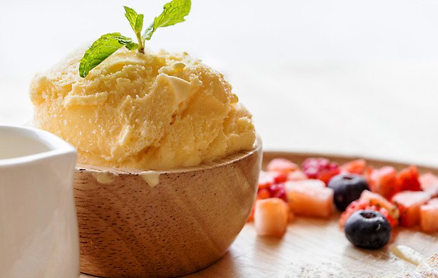 포토 JPG 해외이미지 접시 열매 음식 빵 조각 백그라운드 다이어트 과일 유리 딸기 디저트 치즈 바나나 건강 사람없음 빨간색 여름 식당 초콜릿 얼음 추위 흰색 대접 신선 뜨거움 달콤 맛 아침식사 시원함 설탕 인도인 먹기 크림 상쾌 부드러움 시럽 성분 점심식사 바닐라 핸드메이드 해외202004 해외포토 자연요소 외국인 식물 식기 계절 감정 컬러 컨셉 모션 재질 유제품 동양인 상점 식사 감각 파일형식 이미지허브