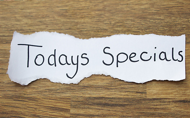 포토 JPG 해외이미지 음식 비즈니스 텍스트 사람없음 목재 식당 메시지 편지 메뉴 해외202004 해외포토 나무 재료 상점 파일형식 이미지허브