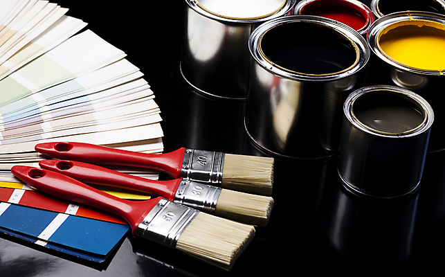 포토 JPG 해외이미지 검은배경 실내 사람없음 페인트 페인트통 페인트붓 해외202004 해외포토 컬러칩 백그라운드 통 내부 검은색 붓 파일형식 이미지허브