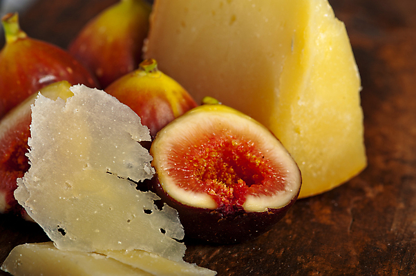 포토 JPG 해외이미지 과일 단면 사람없음 슬라이스 무화과 페코리노 해외202004 해외포토 치즈 파일형식 이미지허브