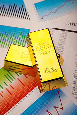 포토 JPG 해외이미지 그래프 실내 사람없음 금융 황금 보고서 금괴 해외202004 해외포토 내부 경제 파일형식 이미지허브