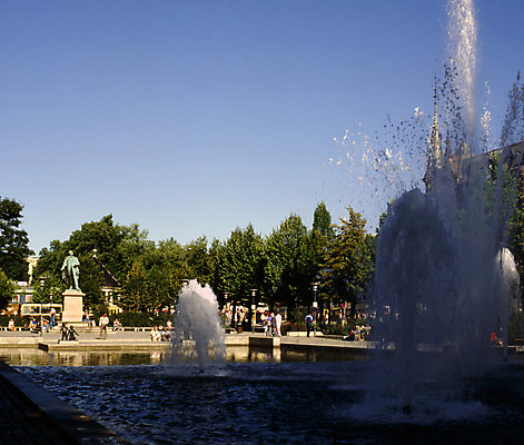 포토 JPG 해외이미지 공원 여행 노르웨이 사람없음 물 여행객 분수 타운 오슬로 해외202004 해외포토 자연요소 공공시설 유럽 사람 도시 파일형식 이미지허브