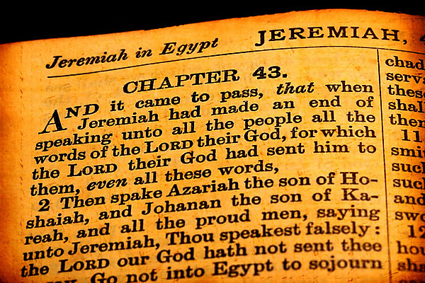 포토 JPG 해외이미지 영어 기독교 종교 십자가 노래 텍스트 부활절 새로움 사람없음 책 단어 스터디 교회 믿음 성경 골동품 기도 오픈 예수 성자 닫기 축복 인쇄 왕 읽기 통로 증거 페이지 신성 묵주 복음 신앙심 옛날 해외202004 해외포토 문자 기념일 감정 음악 컨셉 종교용품 종교건축 모션 건물 학습 신_종교 파일형식 이미지허브