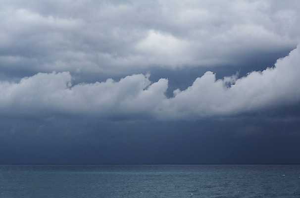 포토 JPG 해외이미지 구름 유럽 바다 백그라운드 자연 하늘 날씨 추상 풍경 사람없음 물 우주 환경 어둠 이탈리아 회색 도시 분위기 위험 질감 폭풍 천국 내추럴 재앙 폭풍우 해외202004 해외포토 자연요소 나라 컬러 컨셉 무늬 비_날씨 자연재해 생태계 파일형식 이미지허브