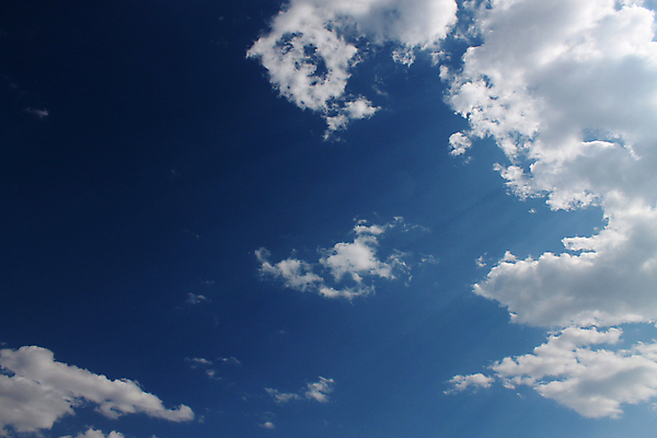 포토 JPG 해외이미지 구름 백그라운드 자연 하늘 날씨 사람없음 야외 파란색 흰색 해외202004 해외포토 자연요소 컬러 생태계 파일형식 이미지허브