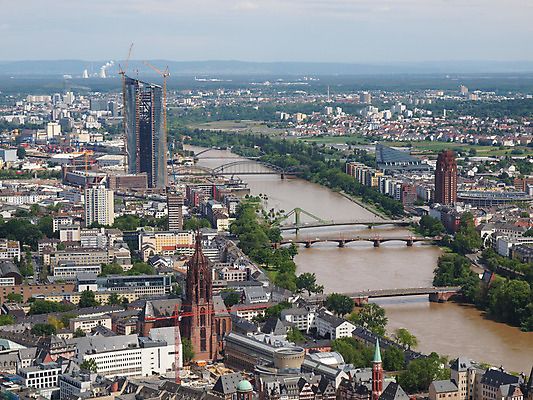 포토 JPG 해외이미지 독일 안테나 파노라마 사람없음 강 고층빌딩 도시 메인 타운 스카이라인 프랑크푸르트 해외202004 해외포토 유럽 통신 촬영기법 빌딩 파일형식 이미지허브