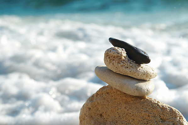 포토 JPG 해외이미지 디자인 선 모래 파도 바다 백그라운드 컨셉 불교 자연 하늘 추상 휴식 미술 사람없음 야외 건물 초록색 물 여름 파란색 햇빛 태양 쌓기 평화 탑 정원 화목 침묵 조약돌 바위 시간 정상 명상 질감 심플 내추럴 평형 화강암 해외202004 해외포토 자연요소 건축물 계절 종교 컬러 무늬 모션 문화예술 수영 소리 암석 돌_바위 생태계 파일형식 이미지허브