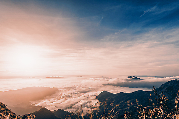 포토 JPG 해외이미지 주간 겨울 태국 자연 하늘 산 사람없음 야외 일몰 겨울풍경 해외202004 해외포토 자연요소 계절 아시아 풍경 노을 생태계 파일형식 이미지허브