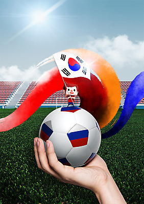 PSD 편집이미지 손 남자 축구공 응원 한명 사람 잔디 성인 신체부위 미니어처 태극기 축구장 러시아 2018년 월드싸커 이미지편집 식물 1 유럽 스포츠 공 축구용품 스포츠시설 모형 국기 연도 파일형식