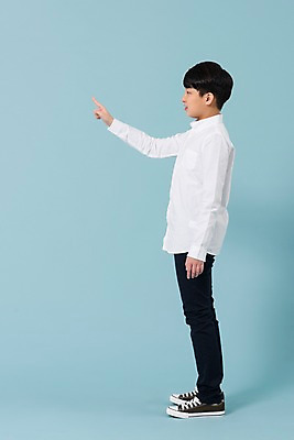 포토 JPG 스튜디오촬영 전신 학생 응시 남자 남학생 손가락 모션 청소년 실내 한명 서기 사람 손짓 옆모습 10대 캐주얼 터치 한국인 십대남자한명만 남중생 국내포토 1 손 시선 옷 뷰포인트 중학생 동양인 내부 남자한명만 십대남자만 파일형식