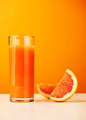 포토 JPG 스튜디오촬영 과일 잔 실내 근접촬영 사람없음 주스 자몽 자몽주스 디톡스 국내포토 식기 음료 뷰포인트 건강 내부 과일주스 파일형식