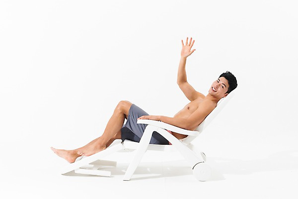 포토 JPG 스튜디오촬영 전신 남자 수영복 휴식 실내 한명 미소 사람 성인 옆모습 여름 30대 눕기 손들기 한국인 비치베드 성인남자한명만 국내포토 1 옷 계절 뷰포인트 컨셉 모션 표정 동양인 내부 장년 남자한명만 성인남자만 파일형식