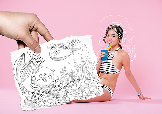 PSD 편집이미지 손 여자 종이 여러마리 들기 20대 성인 두명 신체부위 여름 비키니 한국인 복어 그림 문어 인어공주 의료성형뷰티 성인여자한명만 이미지편집 계절 수영복 다수 모션 동화 연체동물 어류 사람 동양인 청년 수중동물 공주님 여자한명만 성인여자만 파일형식