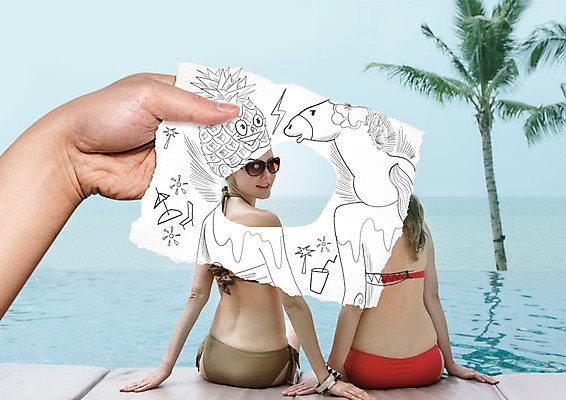 PSD 서양인 외국인 편집이미지 손 여자 종이 수영장 들기 앉기 상반신 뒷모습 신체부위 세명 여름 비키니 야자수 뒤돌아보기 파인애플 그림 유니콘 이미지편집 나무 계절 수영복 뷰포인트 과일 모션 사람 인종 열대과일 파일형식