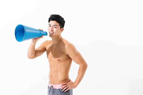 포토 JPG 스튜디오촬영 응시 남자 수영복 허리손 실내 한명 미소 사람 상반신 성인 옆모습 여름 30대 확성기 한국인 성인남자한명만 국내포토 1 시선 옷 계절 뷰포인트 포즈 표정 동양인 내부 장년 남자한명만 성인남자만 파일형식