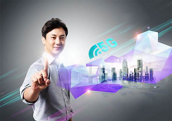 PSD 편집이미지 응시 남자 손가락 한명 사람 빌딩 상반신 20대 성인 빛 한국인 도시 네트워크 스마트 입체 와이파이 성인남자한명만 5G 이미지편집 1 손 시선 컨셉 IT 동양인 청년 건물 무선인터넷 남자한명만 성인남자만 파일형식