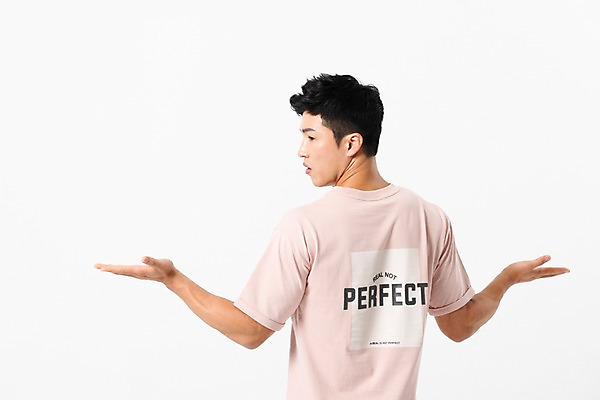 포토 JPG 스튜디오촬영 응시 남자 팔벌리기 실내 한명 사람 손짓 상반신 성인 뒷모습 캐주얼 30대 한국인 뒤돌아보기 고민 불만 곤란 성인남자한명만 국내포토 1 시선 옷 감정 뷰포인트 모션 동양인 내부 장년 남자한명만 성인남자만 파일형식