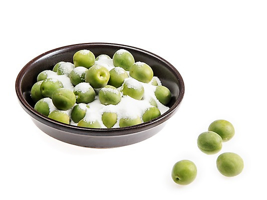 포토 JPG 스튜디오촬영 그릇 계절 열매 과일 실내 누끼 사람없음 여러개 신선 설탕 매실 국내포토 식물 식기 다수 내부 파일형식