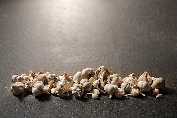 포토 JPG 스튜디오촬영 채소 실내 마늘 근접촬영 사람없음 아웃포커스 여러개 통마늘 국내포토 뷰포인트 다수 촬영기법 내부 파일형식