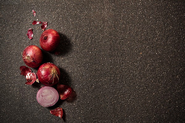 포토 JPG 스튜디오촬영 채소 스튜디오 양파 단면 프레임 실내 사람없음 여러개 껍질 적양파 국내포토 다수 내부 파일형식