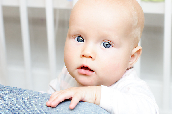 포토 JPG 해외이미지 백인 1 응시 여자 딸 얼굴 어린이 분홍색 가족 친절 실내 한명 사람 파란색 놀람 기쁨 흰색 자녀 표현 아기 4 작음 만족 시력 월 거짓말 걸음마 관심 천진난만 해외202004 해외포토 서양인 시선 감정 컬러 컨셉 관계 모션 표정 내부 신체부위 숫자 날짜 크기 파일형식 이미지허브