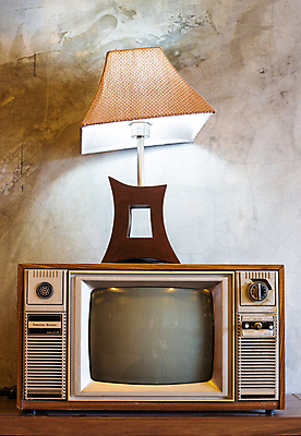 포토 JPG 해외이미지 벽 통신 벽지 버튼 사람없음 목재 초록색 세트 갈색 스크린 검은색 텔레비전 공백 방 수확 흰색 뉴스 60대 영화 질감 복고 신호 전자 쇼 방송 아날로그 70대 스크래치 튜브 동영상 구식 그런지 옛날 접수 조율 채널 프로그램 스타일 파케트 해외202004 해외포토 나무 노년 컬러 농업 재료 문화예술 전자제품 파일형식 이미지허브