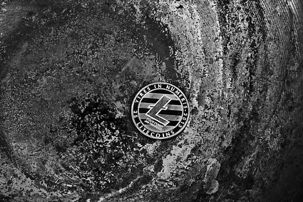 포토 JPG 해외이미지 돈 비즈니스 안전 사람없음 금융 경제 믿음 금속 동전 저축 재산 오브젝트 무역 보안 결제 이익 가치 수입 해외202004 해외포토 감정 산업 재질 파일형식 이미지허브