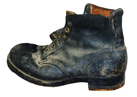 포토 JPG 해외이미지 옷 클리핑패스 신발 부츠 사람없음 검은색 골동품 흰색 업무 선탠 바느질 가죽 먼지 고립 옛날 유일 해외202004 해외포토 컬러 작업 파일형식 이미지허브