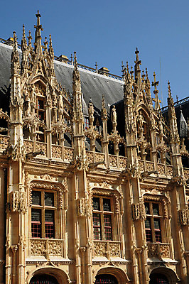 포토 JPG 해외이미지 건축양식 주택 사람없음 관광지 프랑스 역사 재산 법원 고딕 노르망디 옛날 해외202004 해외포토 건축 유럽 여행 건물 금융 파일형식 이미지허브