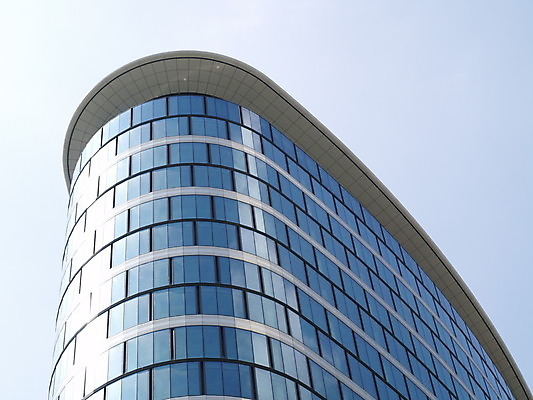 포토 JPG 해외이미지 모양 구름 비즈니스 건축양식 창문 유리 하늘 호텔 성공 지붕 추상 미래 새로움 아파트 기술 사람없음 야외 건물 금융 파란색 사무실 반사 탑 고층빌딩 거울 성장 도시 업무 센터 재산 큼 장면 지역 스카이라인 리빙 진짜 철강 해외202004 해외포토 자연요소 건축물 건축 컬러 컨셉 무늬 재질 숙소 주택 빌딩 경제 작업 크기 파일형식 이미지허브