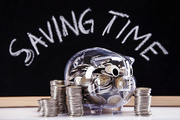 포토 JPG 해외이미지 손 백그라운드 컨셉 돈 비즈니스 유리 안전 사람없음 금융 경제 상자 장난감 동전 저축 돼지저금통 저금통 성장 흰색 돼지 절약 재산 황금 컨테이너 은퇴 오브젝트 보안 투자 대출 계좌 고립 수입 예산 해외202004 해외포토 산업 컬러 포유류 재질 신체부위 파일형식 이미지허브