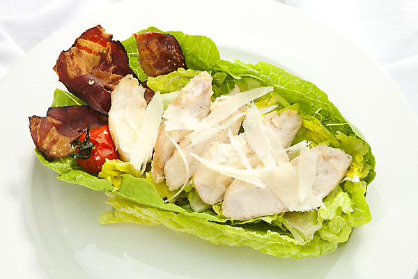 포토 JPG 해외이미지 접시 음식 조각 다이어트 토마토 채소 치즈 건강 육류 요리 사람없음 초록색 식사 저녁식사 치킨 이탈리아 샐러드 흰색 신선 사발 닫기 맛 상추 가슴 허브 준비 베이컨 레시피 점심식사 해외202004 해외포토 식물 식기 유럽 컬러 컨셉 식재료 모션 유제품 돼지고기 신체부위 사기그릇 닭고기요리 파일형식 이미지허브