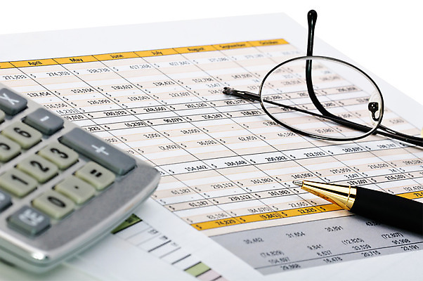 포토 JPG 해외이미지 계절 종이 컨셉 돈 회사 비즈니스 유리 설명 사람없음 숫자 펜 달러 쪽지 미국 봄 저축 계산기 시간 결과 계획 4월 서식 문서 약속 법 이익 회계 고립 기간 세금 수입 예산 조언 환불 회계사 과세 해외202004 해외포토 직업 문자 북아메리카 모션 재질 문구용품 금융 경제 필기구 장비 날짜 재산 파일형식 이미지허브