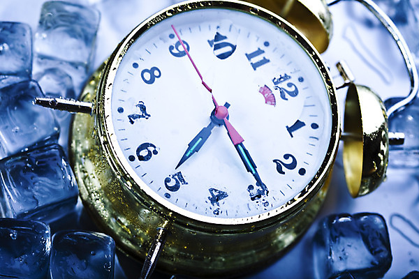 포토 JPG 해외이미지 시계 사람없음 파란색 냉동 얼음 물방울 시원함 큐브 해외202004 해외포토 자연요소 컬러 파일형식 이미지허브