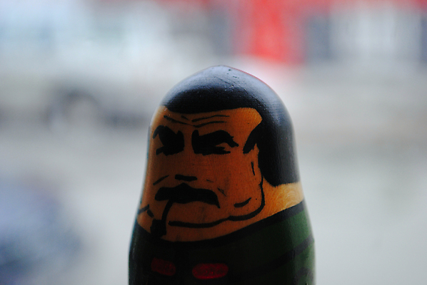 포토 JPG 해외이미지 사람없음 숫자 피규어 리더 러시아 기념품 혁명 공산주의 소련 소비에트 해외202004 해외포토 문자 유럽 컨셉 미니어처 오브젝트 파일형식 이미지허브