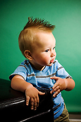 포토 JPG 해외이미지 백인 라이프스타일 행복 감정 아들 얼굴 어린이 포즈 한명 미소 사람 소년 유행 기쁨 표현 아기 9 닫기 작음 월 걸음마 결백 천진난만 스타일 해외202004 해외포토 서양인 1 남자 컨셉 가족 모션 표정 생활 신체부위 숫자 날짜 크기 파일형식 이미지허브