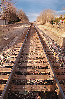 포토 JPG 해외이미지 구름 유럽 도로 선 여행 십자가 겨울 비즈니스 교통시설 하늘 전등 거리 경고 안전 사람없음 빨간색 초록색 파란색 빛 금속 힘 기차 종 가을 흰색 위험 바리케이드 사인 속도 신호 대문 트랙 봉 건너기 고립 그만 방법 선로 철강 해외202004 해외포토 자연요소 계절 나라 길 육상교통 컬러 교통 컨셉 모션 재질 조명 대중교통 문 시설 파일형식 이미지허브