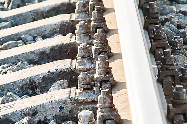 포토 JPG 해외이미지 산업 도로 길 교통시설 자동차 넥타이 풍경 사람없음 금속 검은색 힘 황혼 기차 화물 바위 역 철 교차로 속도 신호 공학 선로 철강 해외202004 해외포토 잡화 교육 육상교통 컬러 교통 재질 대중교통 일몰 운송업 돌_바위 시설 파일형식 이미지허브