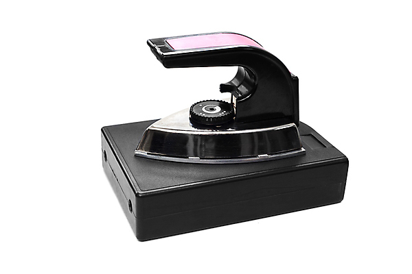 포토 JPG 해외이미지 실내 사람없음 한개 가전제품 흰배경 다리미 전기다리미 해외202004 해외포토 1 백그라운드 내부 흰색 파일형식 이미지허브