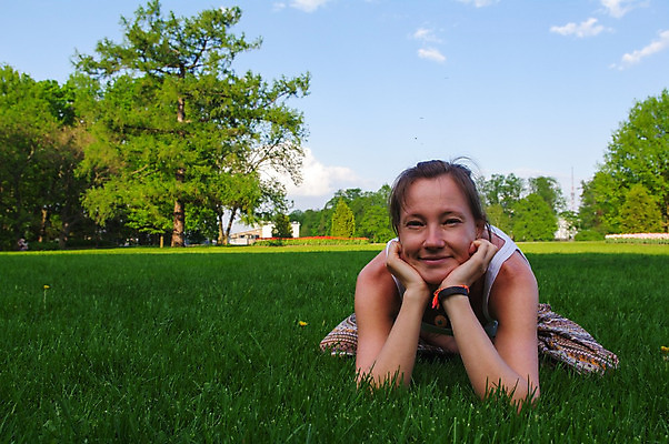포토 JPG 해외이미지 나무 라이프스타일 손 공원 여자 행복 선 스포츠 포즈 백그라운드 신체 요가 자연 휴식 건강 연꽃 한명 사람 앉기 성인 야외 초록색 여름 운동 태양 평화 봄 활발 에너지 흰색 신선 날씬함 집중 명상 내추럴 해외202004 해외포토 자연요소 식물 1 웰빙 계절 공공시설 꽃 감정 컬러 컨셉 모션 생활 신체부위 몸매 생태계 파일형식 이미지허브