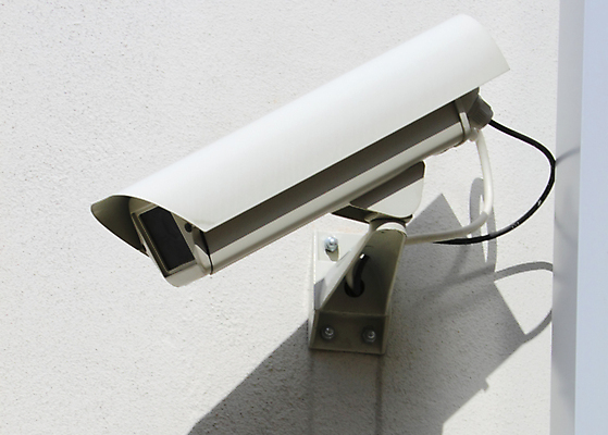 포토 JPG 해외이미지 응시 벽 경비 안전 사람없음 야외 건물 가로 전자제품 카메라 디지털 텔레비전 장비 관찰 도시 보호 비밀 오브젝트 보안 전자 장면 감시 시스템 동영상 사방 사생활 스파이 제어 해외202004 해외포토 건축물 시선 컨셉 모션 파일형식 이미지허브